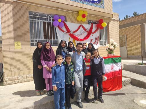 عکس مدرسه سلطان حدیدی پور٢