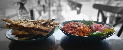 کافه صبحانه ترخون