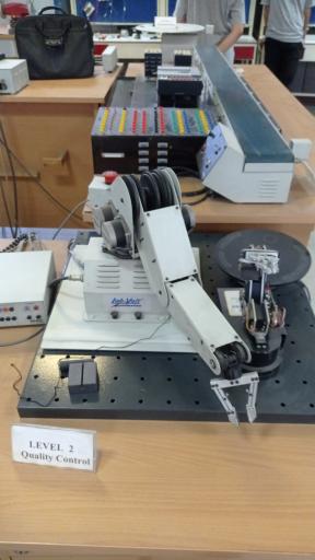 عکس هنرستان فنی شهید طهرانی مقدم