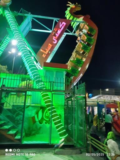 عکس زمین بازی کودکان