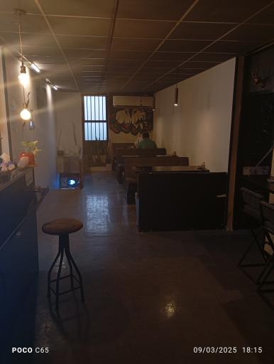 عکس کافی شاپ 4:20