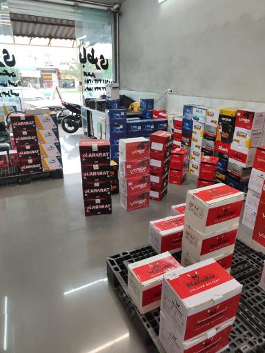 عکس فروشگاه باتری آقاتبار