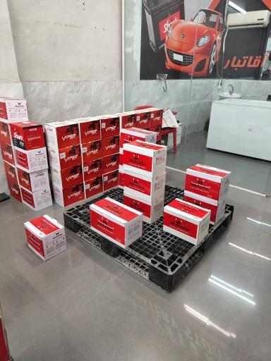 عکس فروشگاه باتری آقاتبار