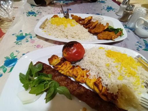 عکس تالار بزرگمهر