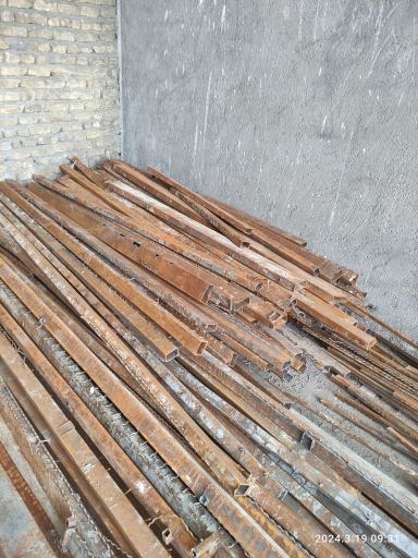 عکس ضایعات آهن خاوری