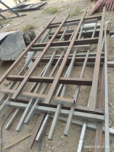 عکس ضایعات آهن خاوری