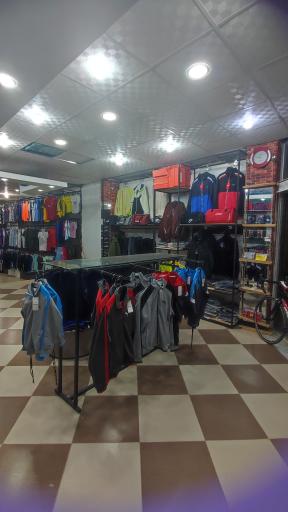 عکس کتونی اسپرت موسوی