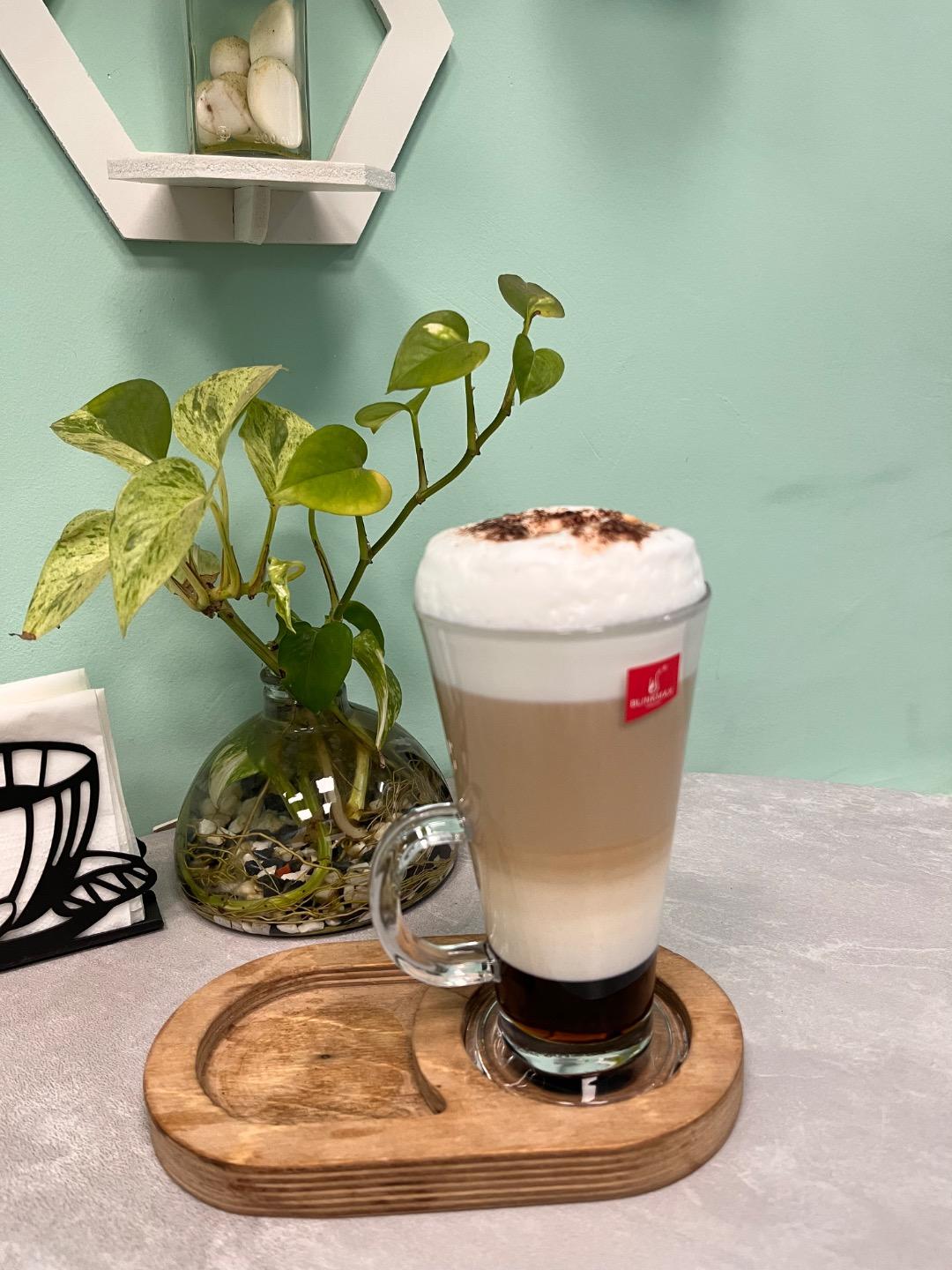 عکس کافه کوبار