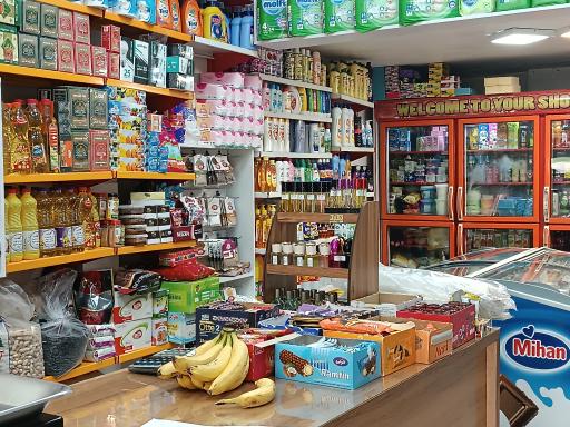 عکس فروشگاه مواد غذایی اکبری