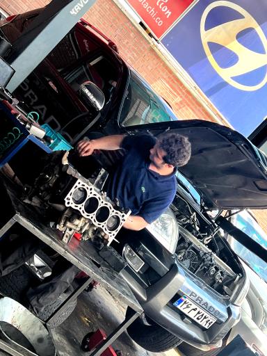 عکس تعمیرگاه توکیو