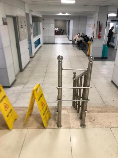 عکس کلینیک تخصصی و فوق تخصصی مرکز طبی کودکان