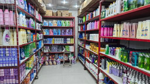 فروشگاه مواد غذایی غرقی