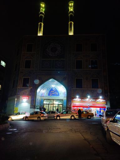 عکس سوپر مارکت برند