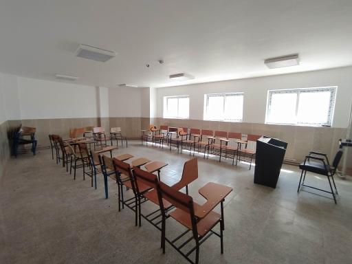 عکس کانون زبان ایران