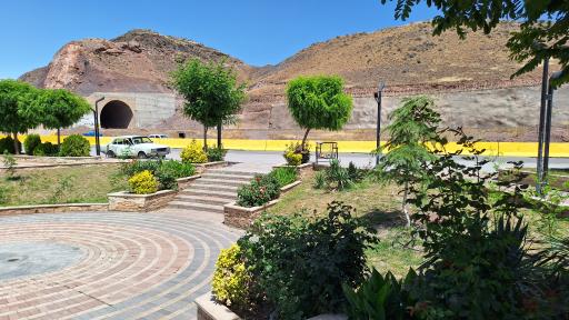 عکس مجتمع خدماتی رفاهی آریا 