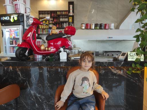 عکس کافه رستوران کاکو