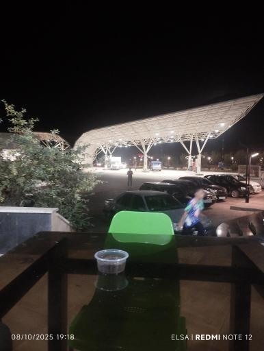 عکس مجتمع خدماتی رفاهی آریا 