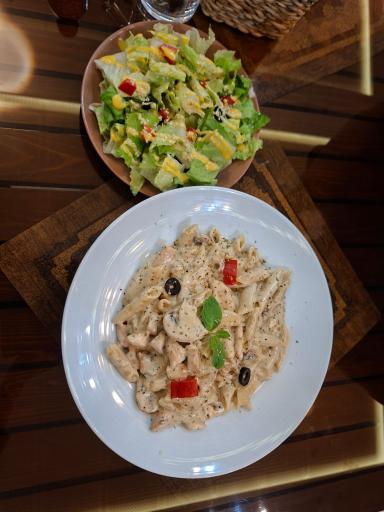 عکس کافه رستوران کاکو