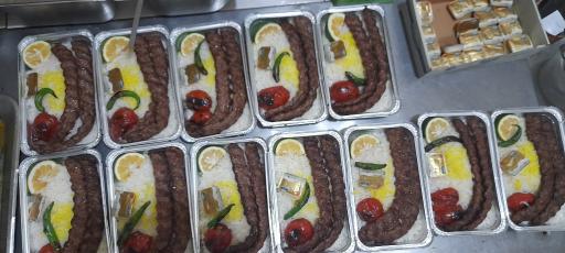 عکس تهیه غذا نمونه شهر