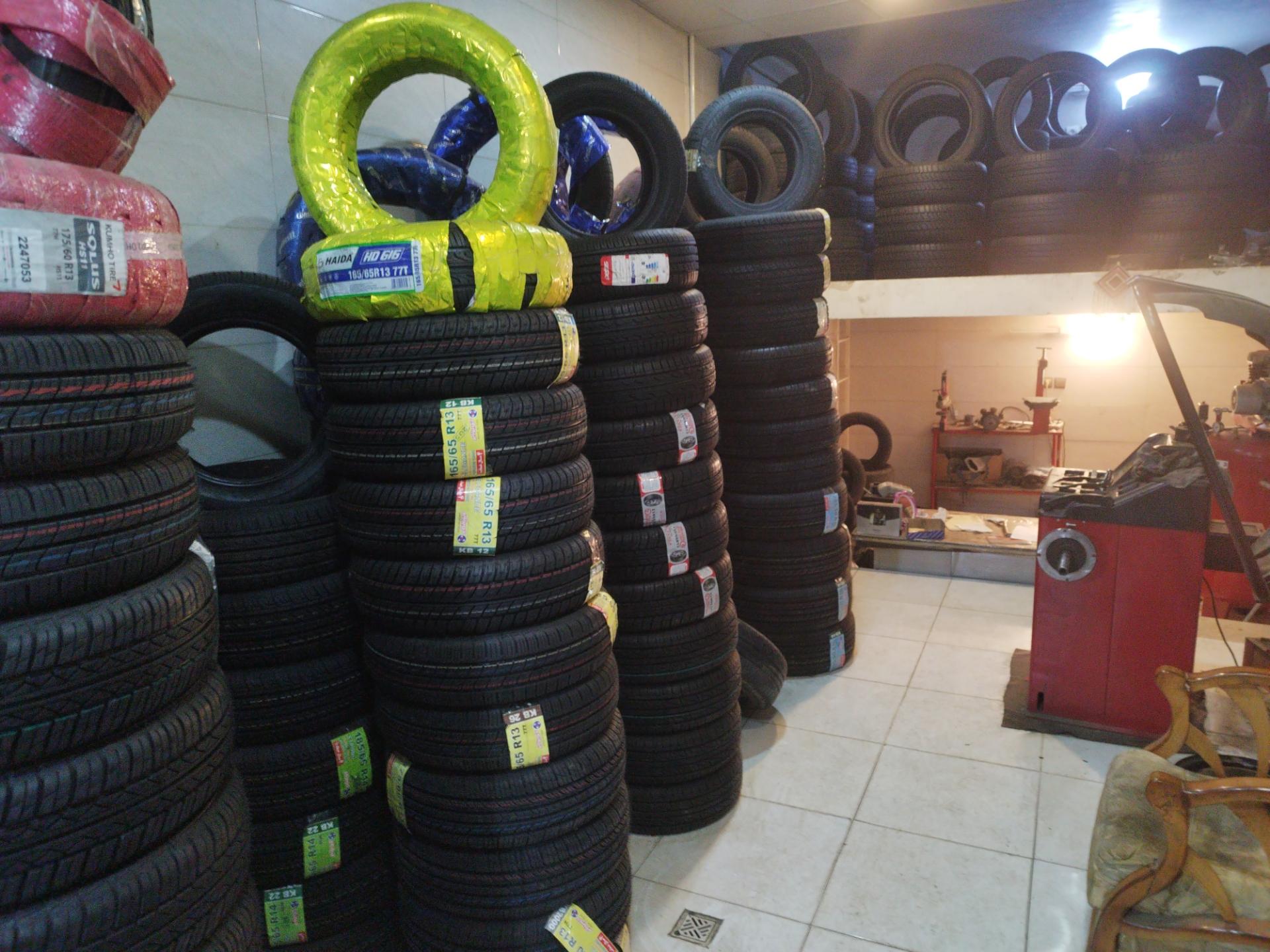 عکس آپاراتی و لاستیک فروشی سید