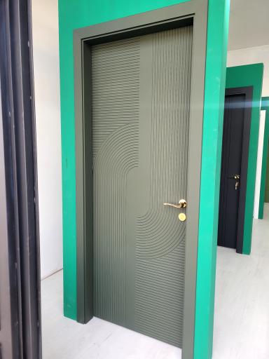 عکس دفتر فروش آرس چوب