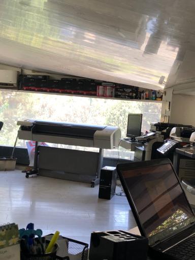 عکس کافی نت 304