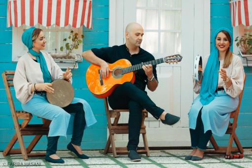 عکس آموزشگاه موسیقی خواهران دبیرزاده