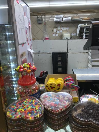 عکس نان شیرینی ساحل