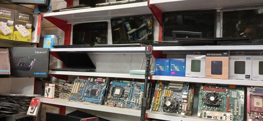 عکس کامپیوتر هاشمی