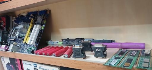 عکس کامپیوتر هاشمی