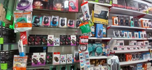 عکس کامپیوتر هاشمی