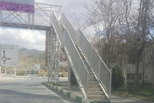 عکس پل عابر پیاده