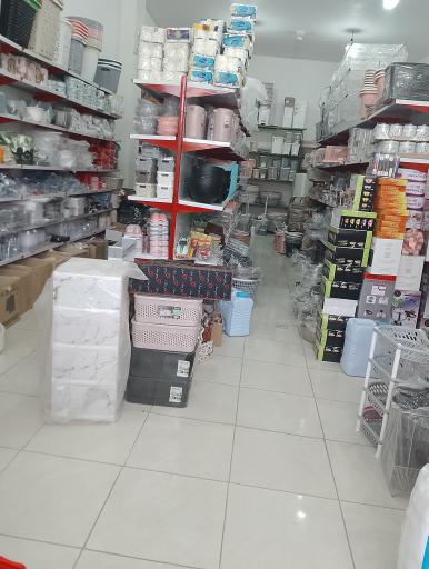 عکس ارزانسرای پلاسکو و ظروف یکبار مصرف