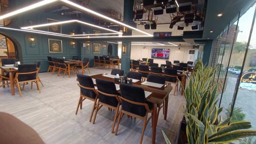 عکس کافه رستوران پلاک هشت