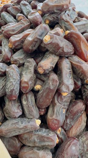 پخش خرمای حاج محرم