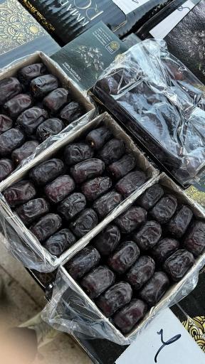 پخش خرمای حاج محرم