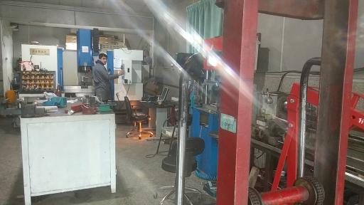 عکس قالب سازی کیهان 