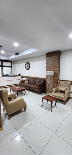 عکس کلینیک درمان زخم و واریس آشیل