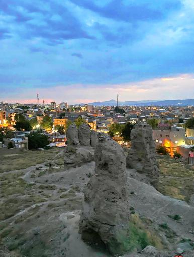 عکس قلعه باستانی مرند (مانداگارانا)