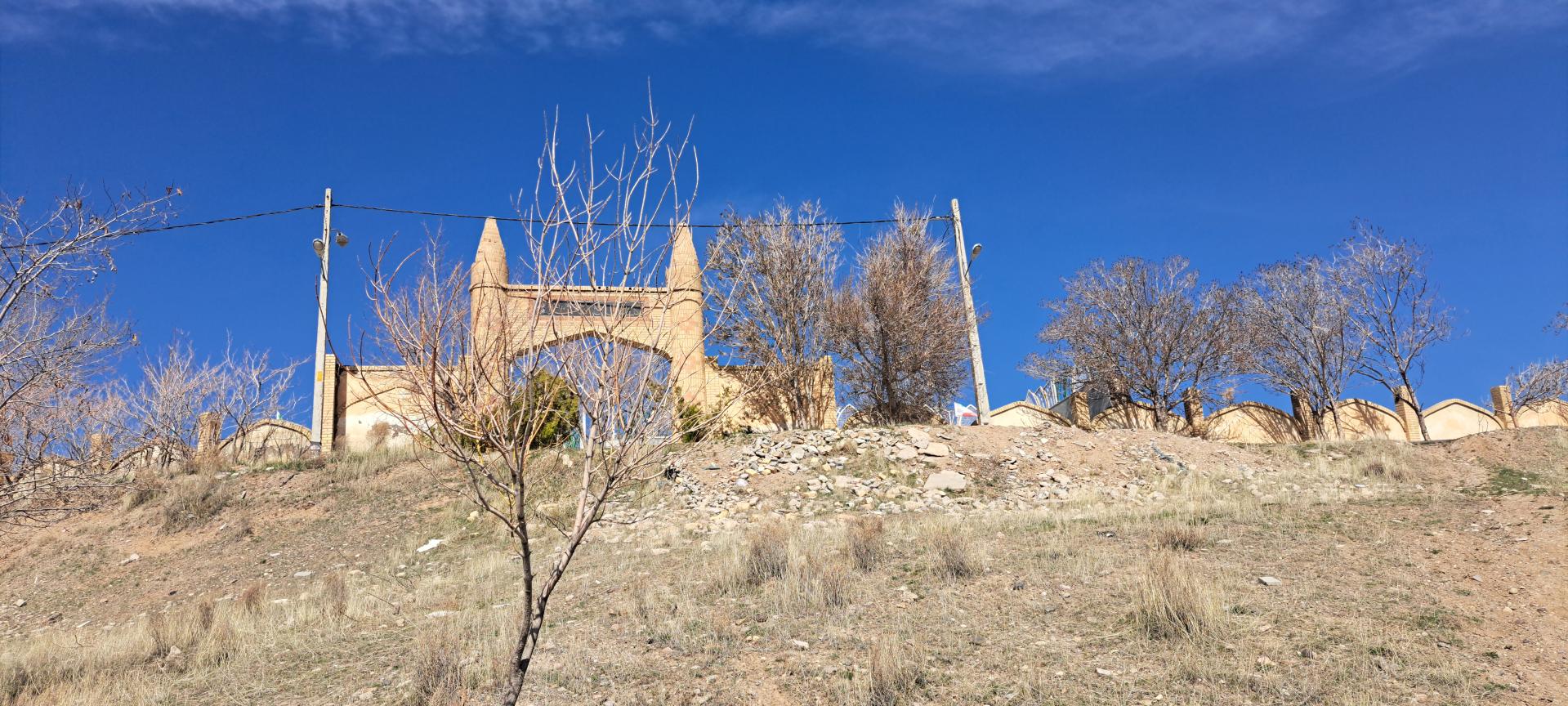 عکس گلزار شهدای هشترود