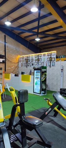 عکس باشگاه  بدنسازی پاکدشت ستارگان 