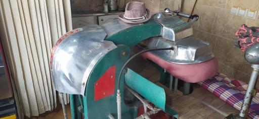 عکس خشکشویی پونه