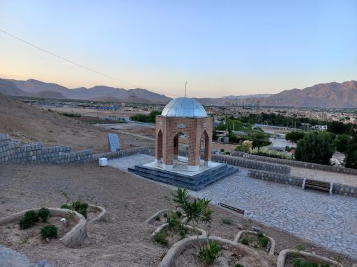 عکس شهدای گمنام شهر دیزیچه