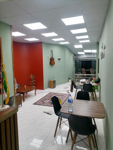 کافی شاپ قرار ما