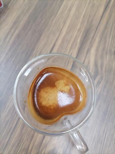 کافی شاپ قرار ما