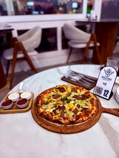 عکس کافه رستوران و سینما رز کالی