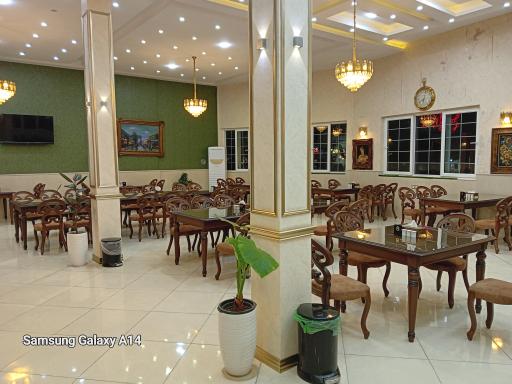 عکس رستوران جاوید