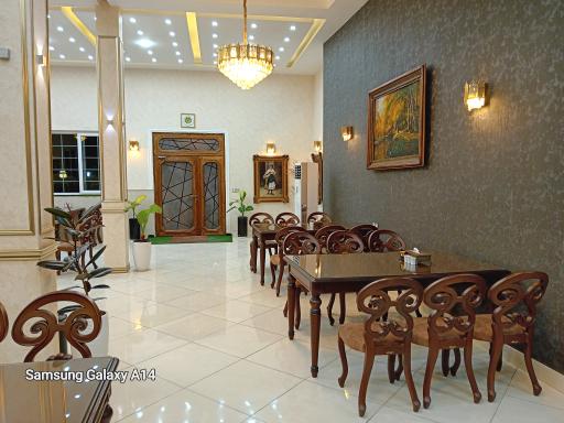 عکس رستوران جاوید