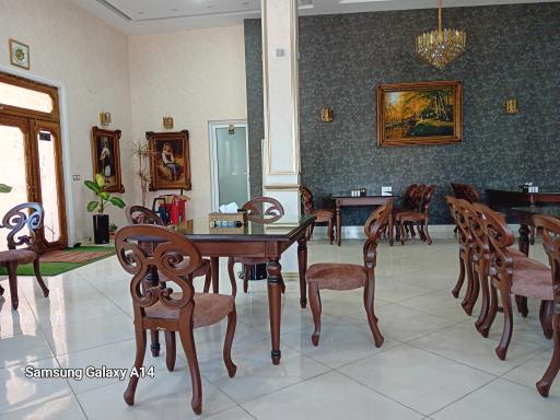 عکس رستوران جاوید