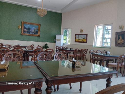 عکس رستوران جاوید